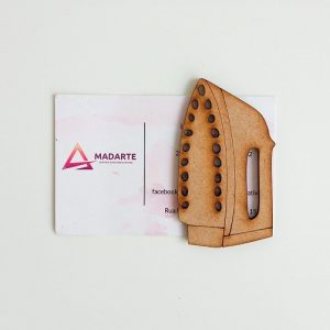 MADEIRA | APLICAÇÃO FERRO DE ENGOMAR 3,8X6,5CM