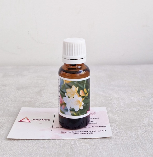 ESSENCIA AROMÁTICA FRÉSIAS 20ML